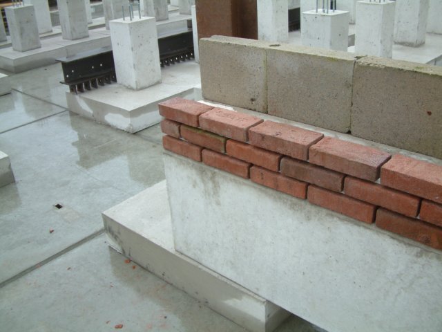 voorbeeldprefabfunderingsbalk.jpg